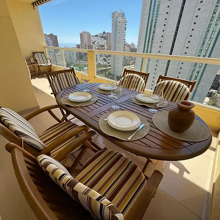 с видом на море и бассейном , 600 м от пляжа * Cala de Finestrat