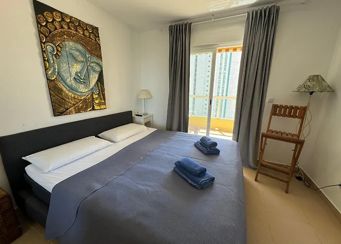 Apartman с видом на море и бассейном , 600 м от пляжа