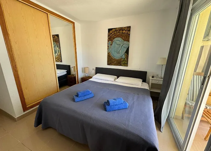 Apartman с видом на море и бассейном , 600 м от пляжа *