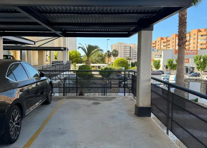 Apartman с видом на море и бассейном , 600 м от пляжа