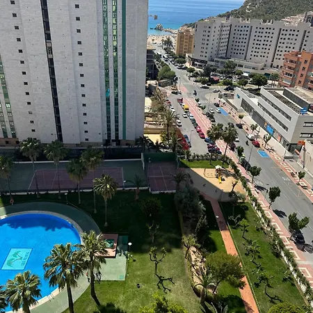 Apartamento с видом на море и бассейном , 600 м от пляжа Cala de Finestrat